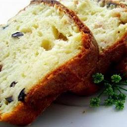 Cake moelleux aux olives en robe de lard Cake moelleux aux olives en robe de lard,Tout Frais, Tout Prêt !,Les 2 cakes de 100 Gr